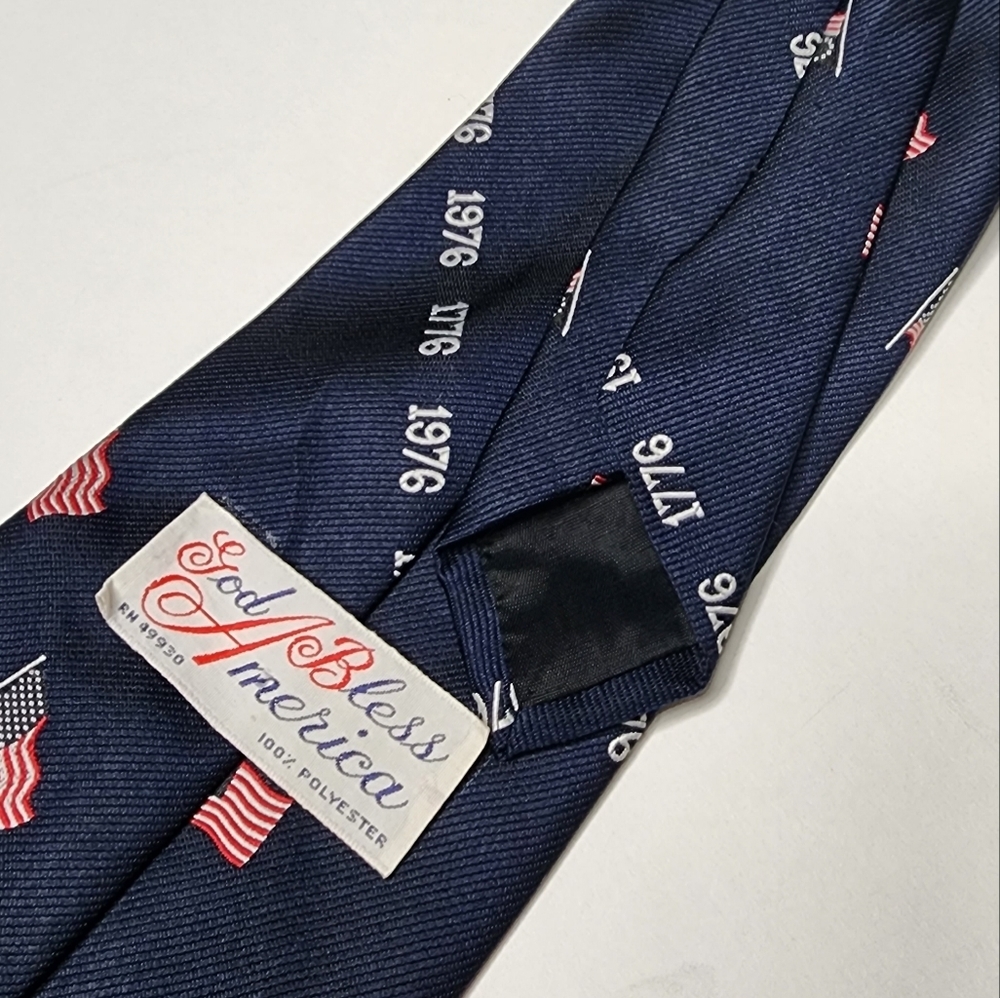 1976 Bicentennial Tie Vintage Flag Patriotic Election Tie - Picture 4 of 5